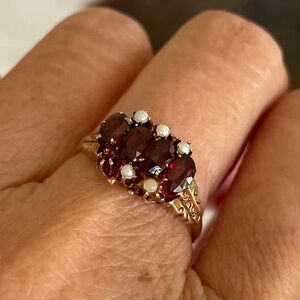 Antique Victorian 10k Rose Gold Garnet and Seed Pearls Ring